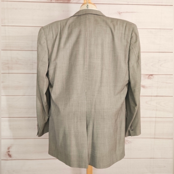 Vintage Burberry Plaid Single Breasted Suit Jacket In Tan and Black Size 44L - Picture 3 of 12